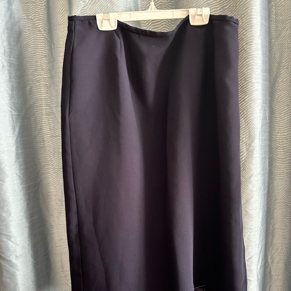 Vintage Elegant Tradition size 16 Women's Navy Jacket and Skirt Set-preloved - Picture 14 of 16